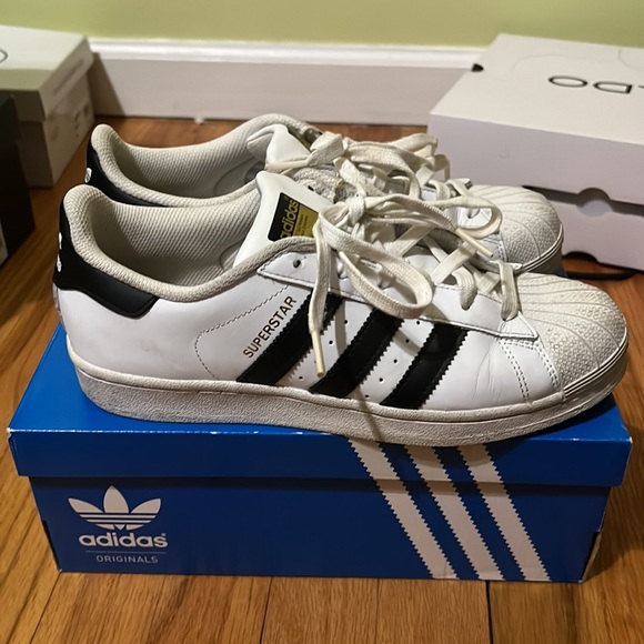 Adidas superstars - Picture 4 of 7